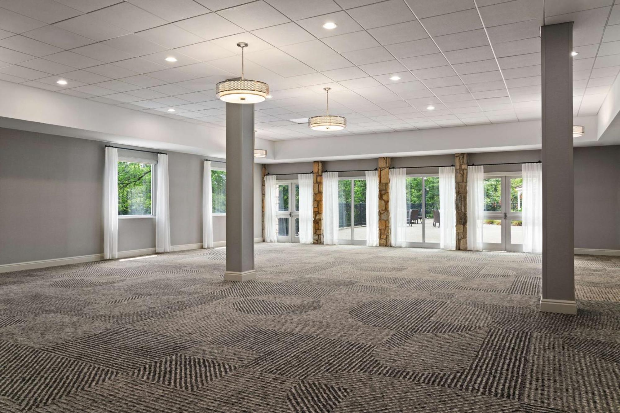 Hotel Doubletree By Hilton Pittsburgh Airport Moon Township Exteriér fotografie