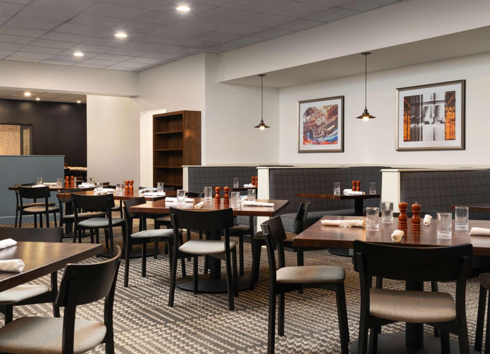 Hotel Doubletree By Hilton Pittsburgh Airport Moon Township Exteriér fotografie